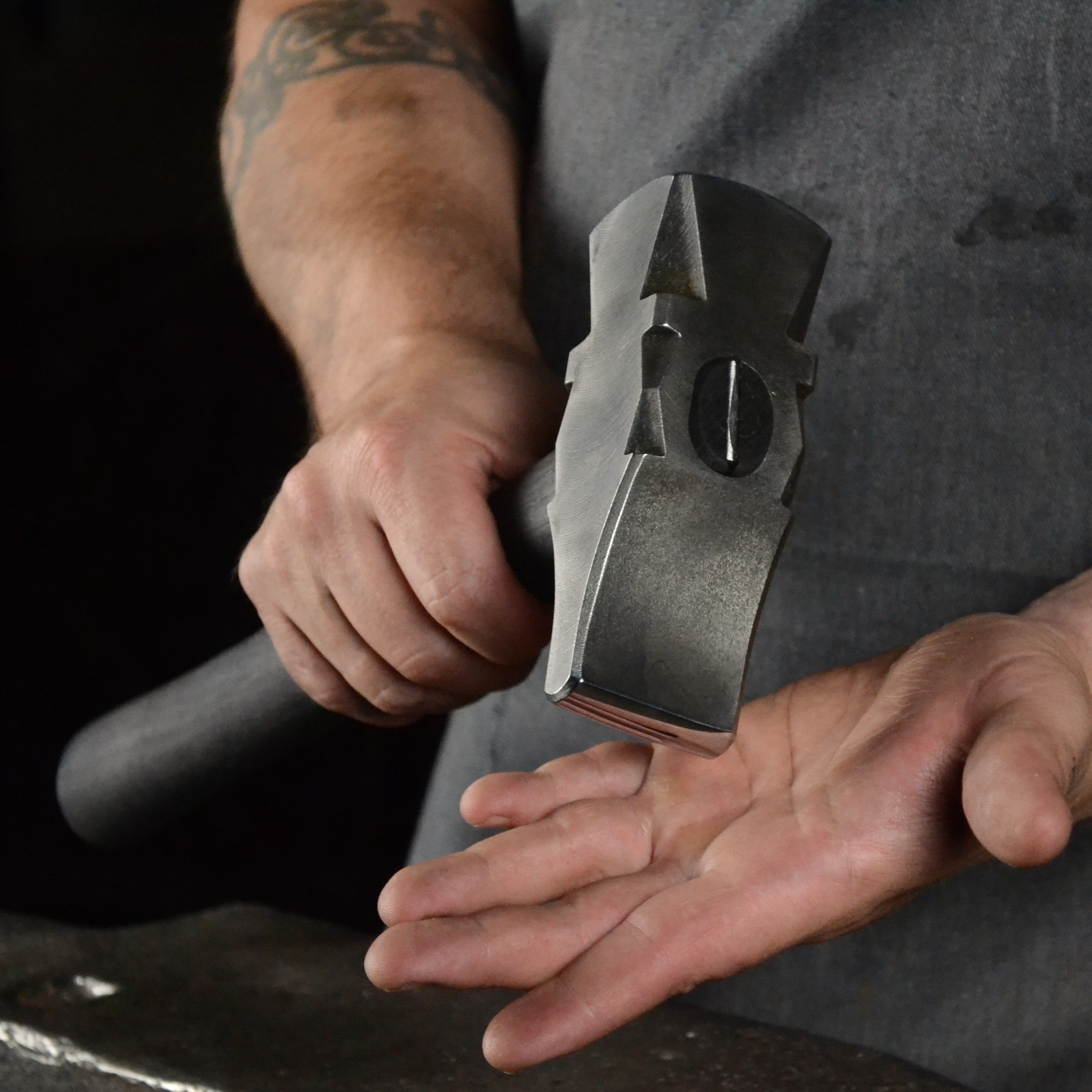 Professional Cross Peen Blacksmith Hammer 2,5 LBS