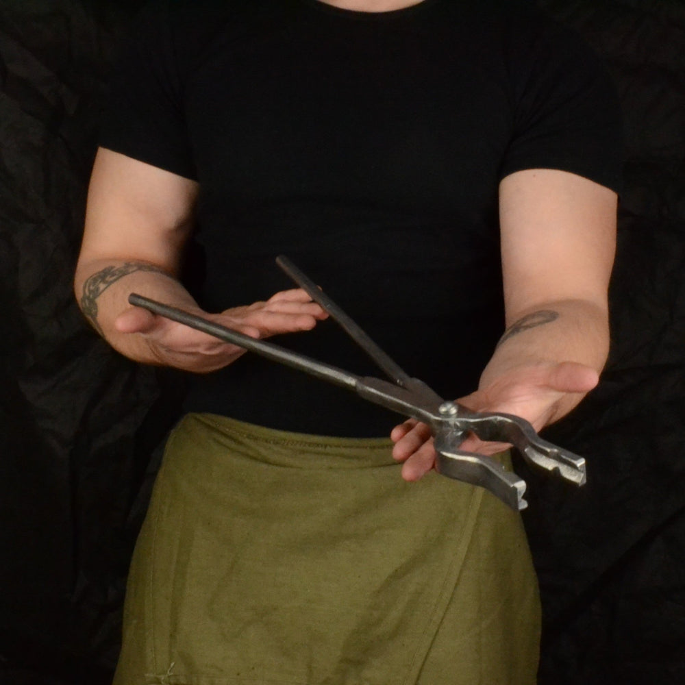 Blacksmithing Tongs (Universal) – Versatile Professional Tools for Every Forge - StrictBlacksmith