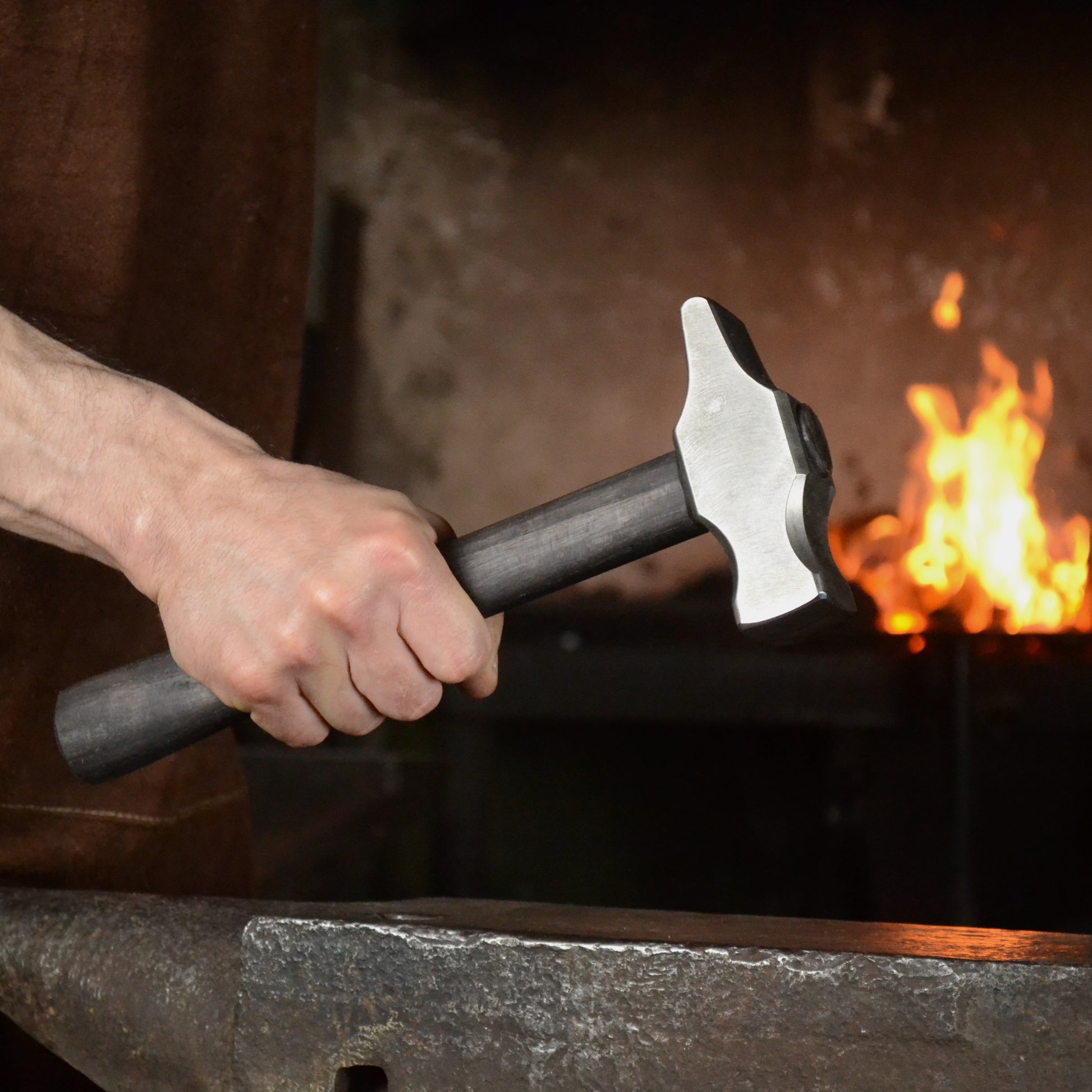 Blacksmith Cross Peen Hammer – Hand Forged Tool (1.85 lb, AISI 1080 Steel)