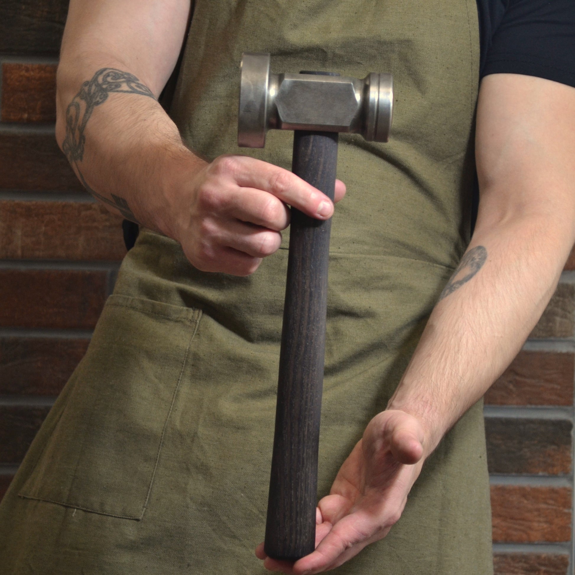 Blacksmith Flatter Hammer: Forged AISI 1045 Steel, Oiled Ash Handle