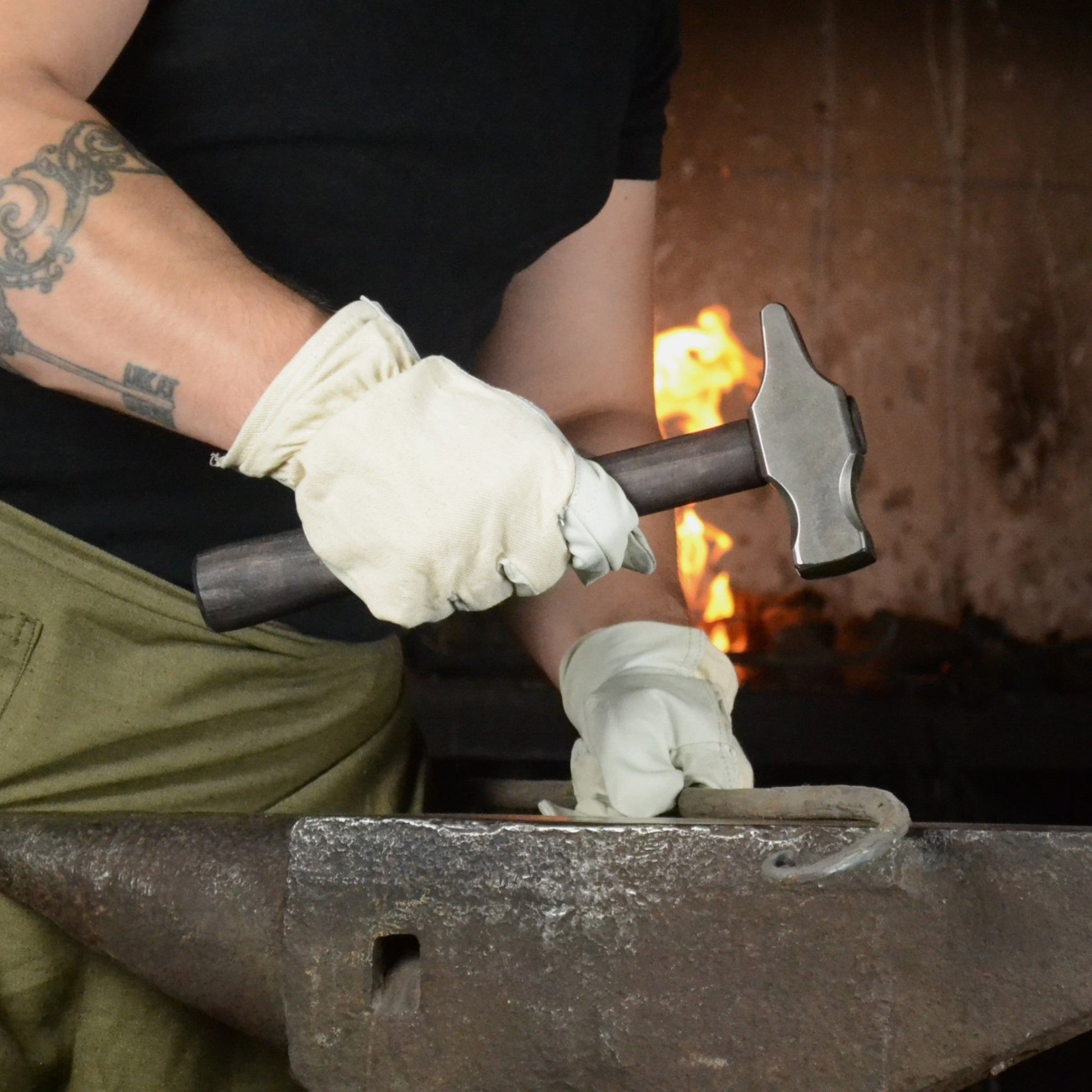 Blacksmith Cross Peen Hammer – Hand Forged Tool (1.85 lb, AISI 1080 Steel) - StrictBlacksmith