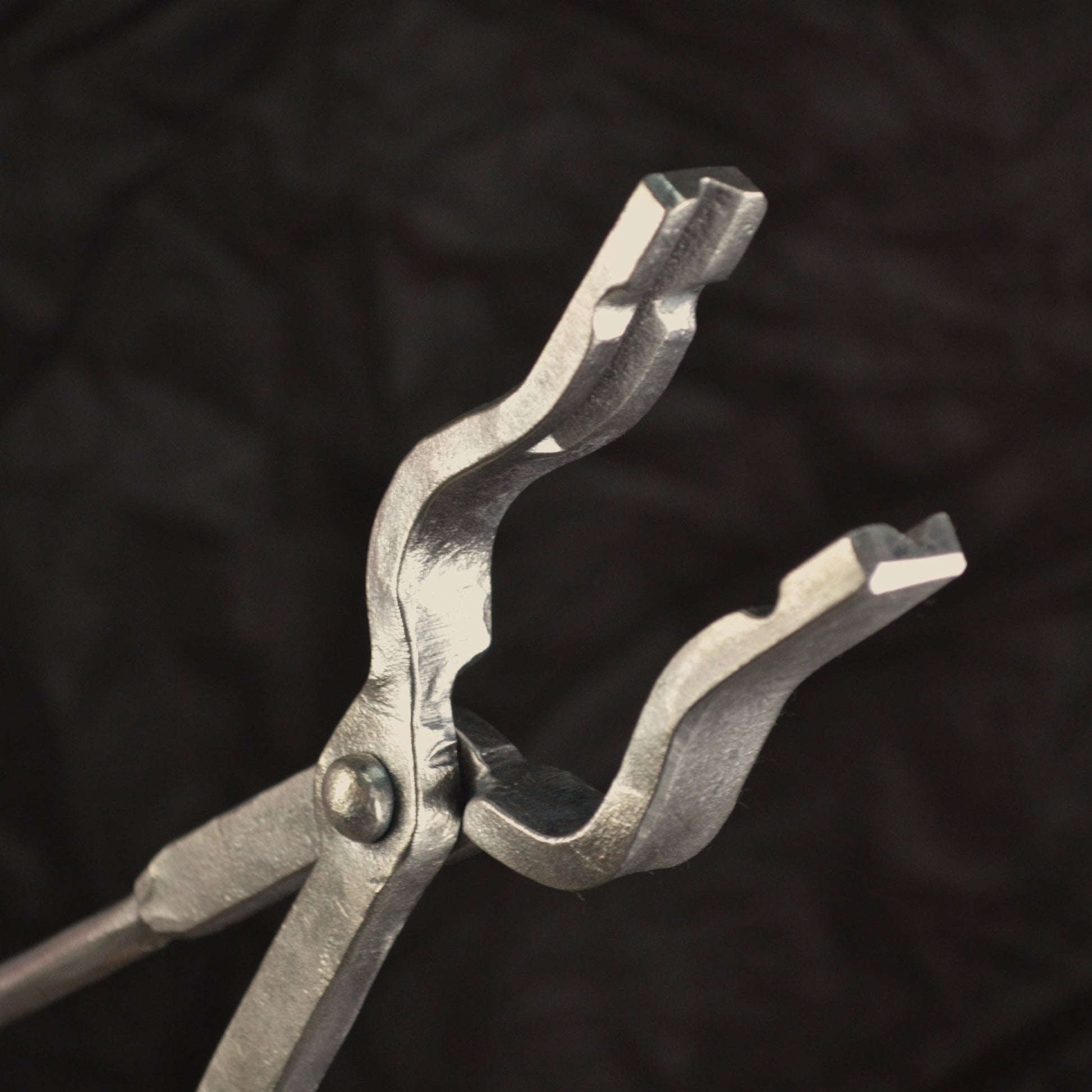 Blacksmithing Tongs (Universal) – Versatile Professional Tools for Every Forge - StrictBlacksmith