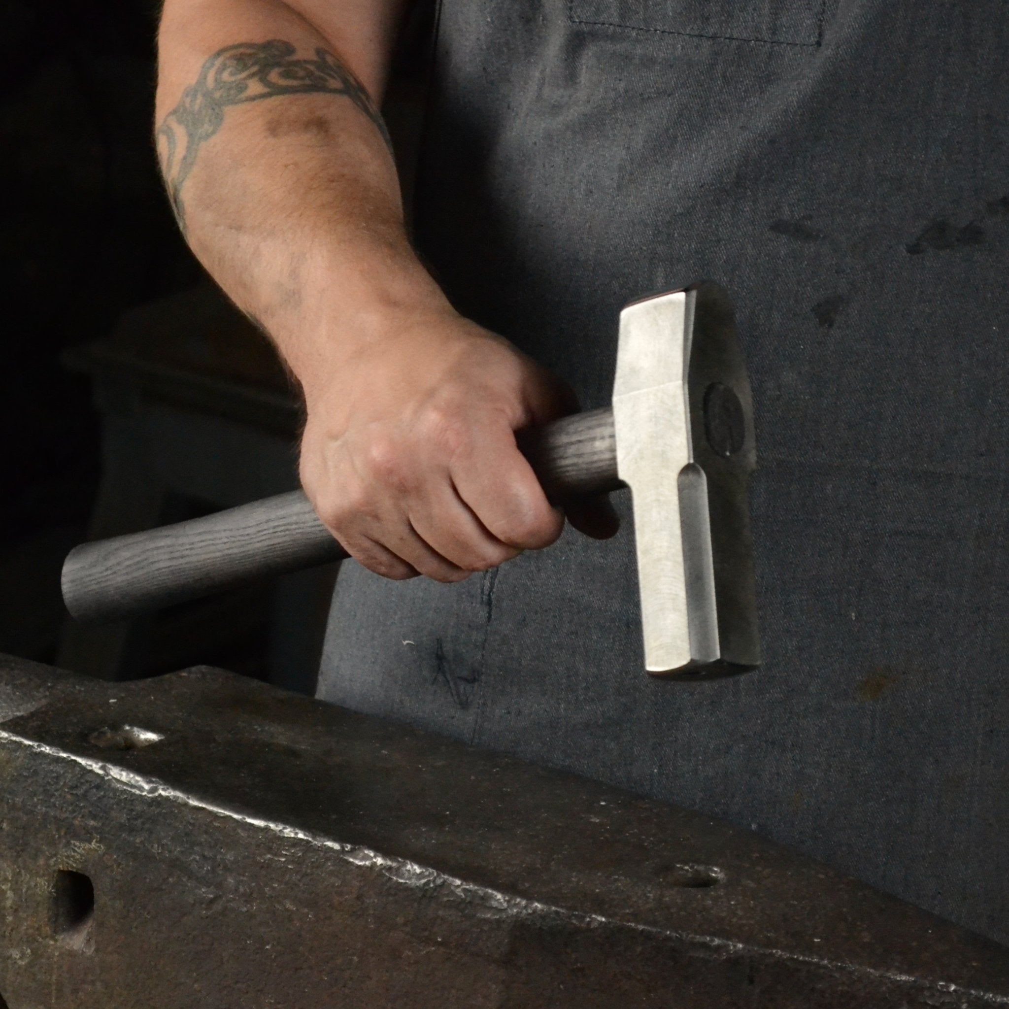 Dog Head Hammer for Blacksmithing 2.7lbs - StrictBlacksmith