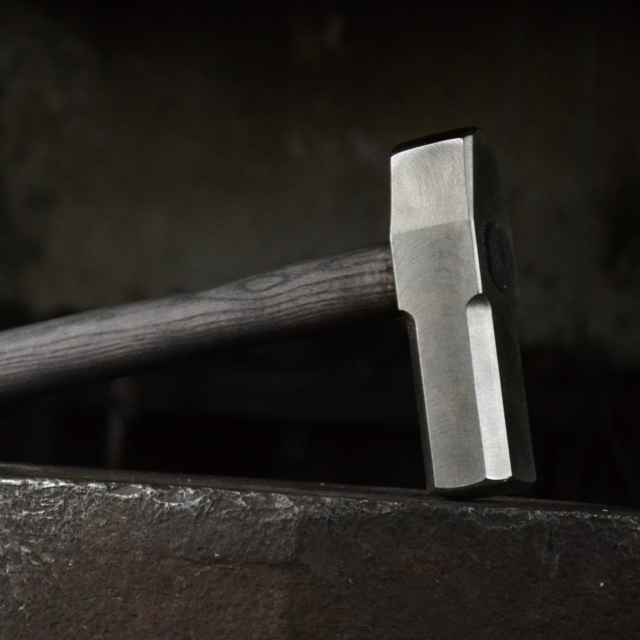 Dog Head Hammer for Blacksmithing 2.7lbs - StrictBlacksmith