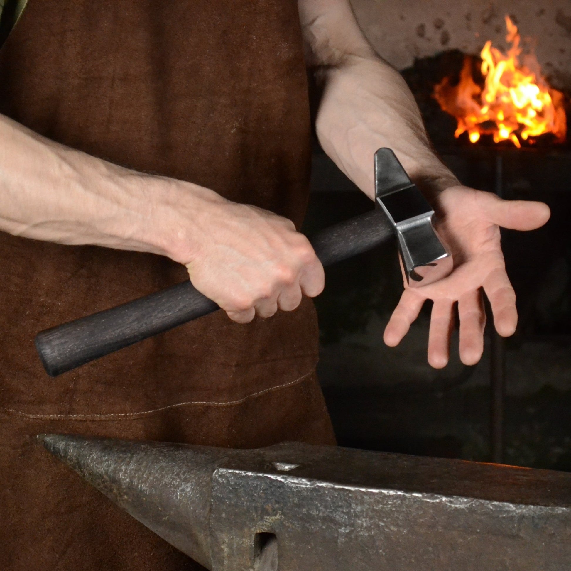 Professional Blacksmith Cross Peen Hammer – Hand Forged AISI 1080 Steel – 2,5 lbs Forging Hammer – Ash Wood Handle - StrictBlacksmith