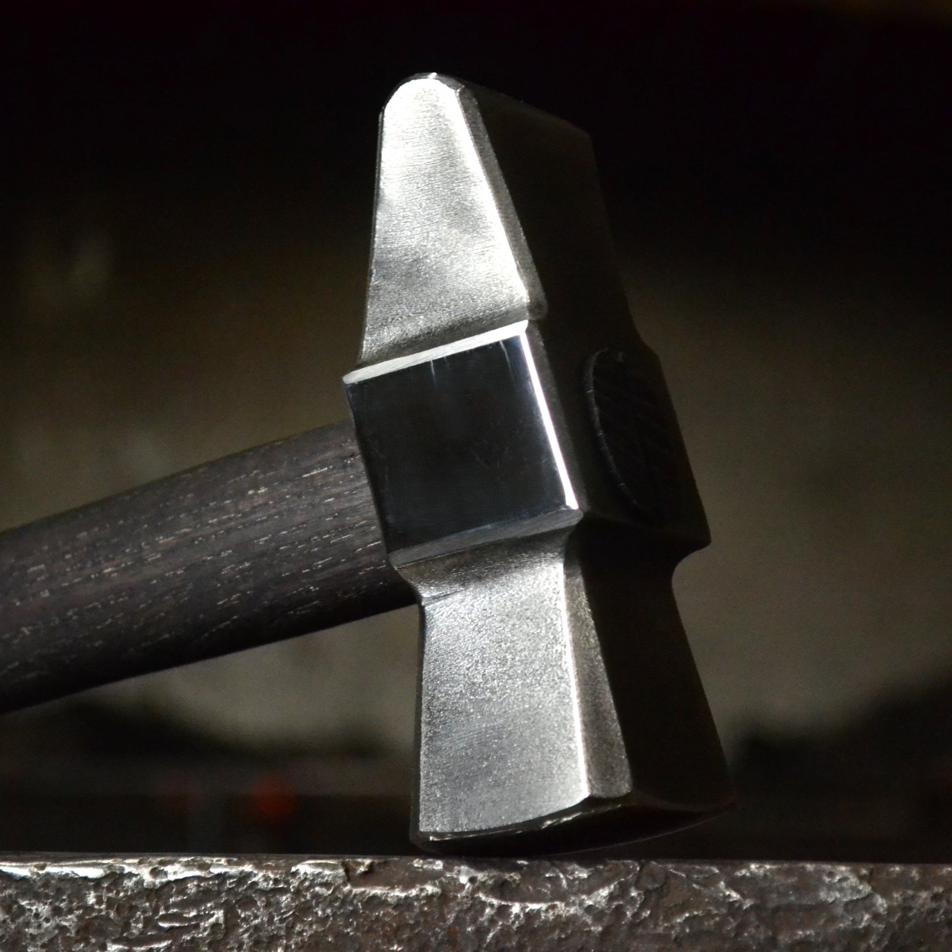Professional Blacksmith Cross Peen Hammer – Hand Forged AISI 1080 Steel – 2,5 lbs Forging Hammer – Ash Wood Handle - StrictBlacksmith