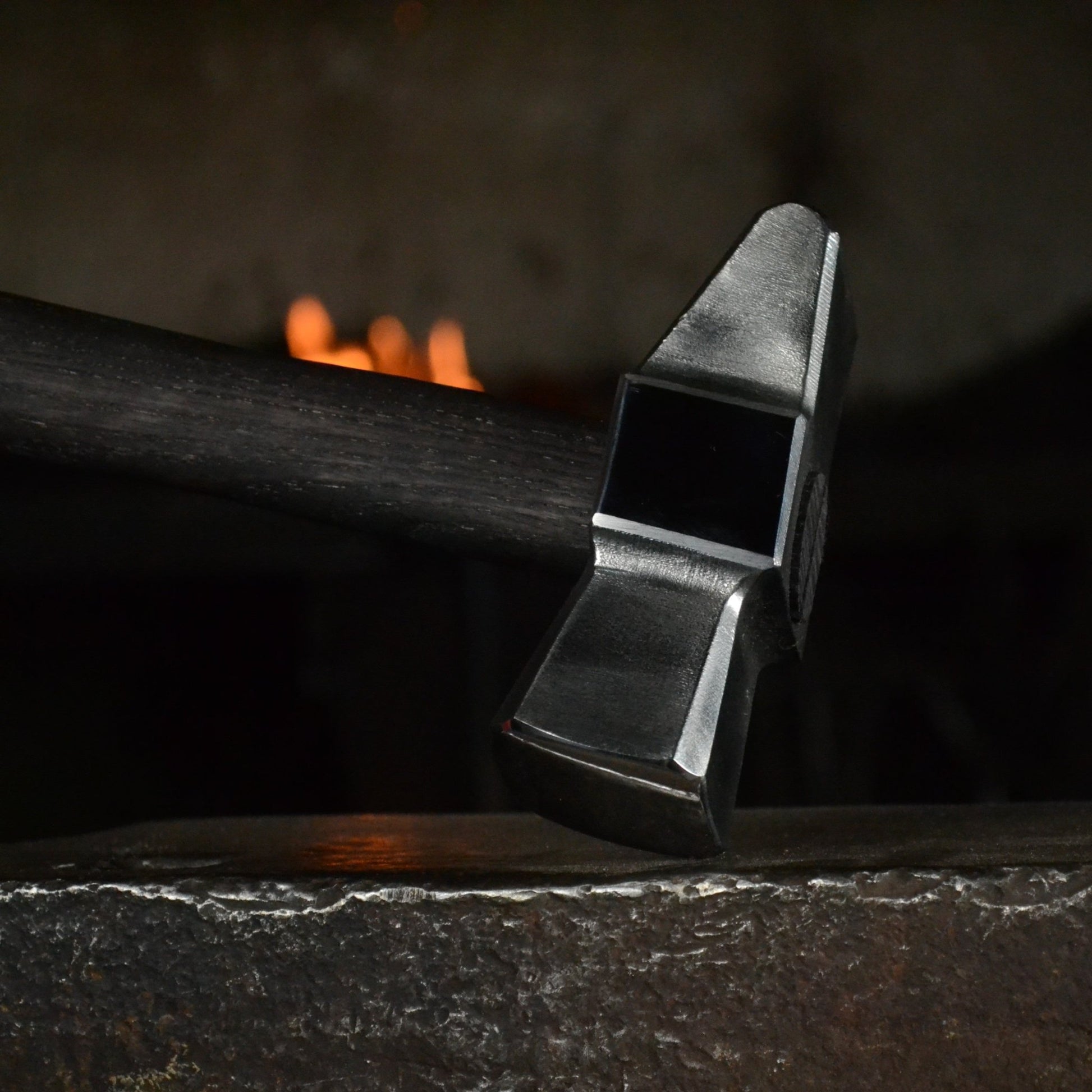 Professional Blacksmith Cross Peen Hammer – Hand Forged AISI 1080 Steel – 2,5 lbs Forging Hammer – Ash Wood Handle - StrictBlacksmith